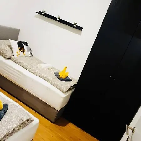 Leon 3 Wunderschoenes Neues Appartement Linz